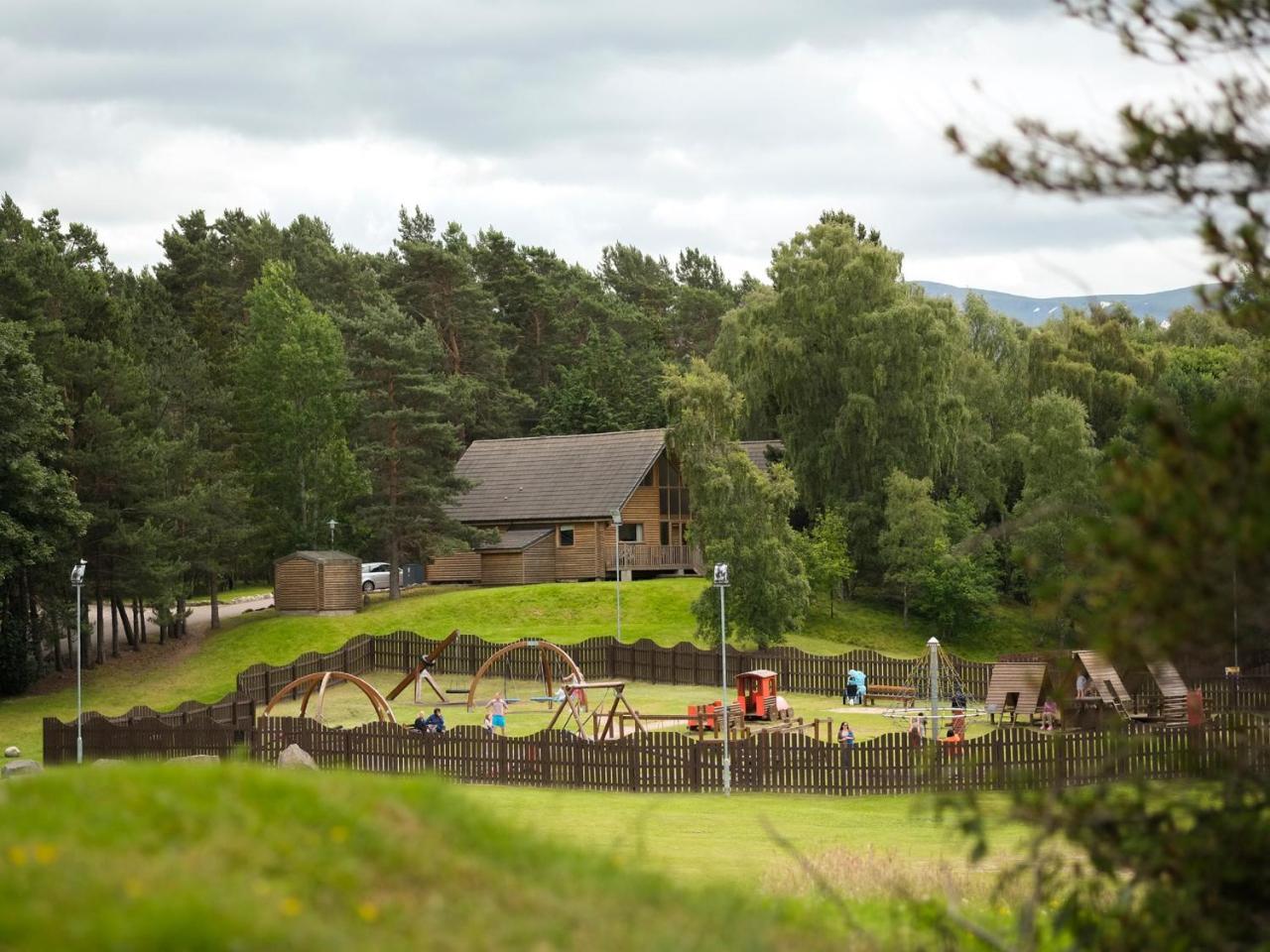 Macdonald Highlands Hotel At Macdonald Aviemore Resort Exterior foto